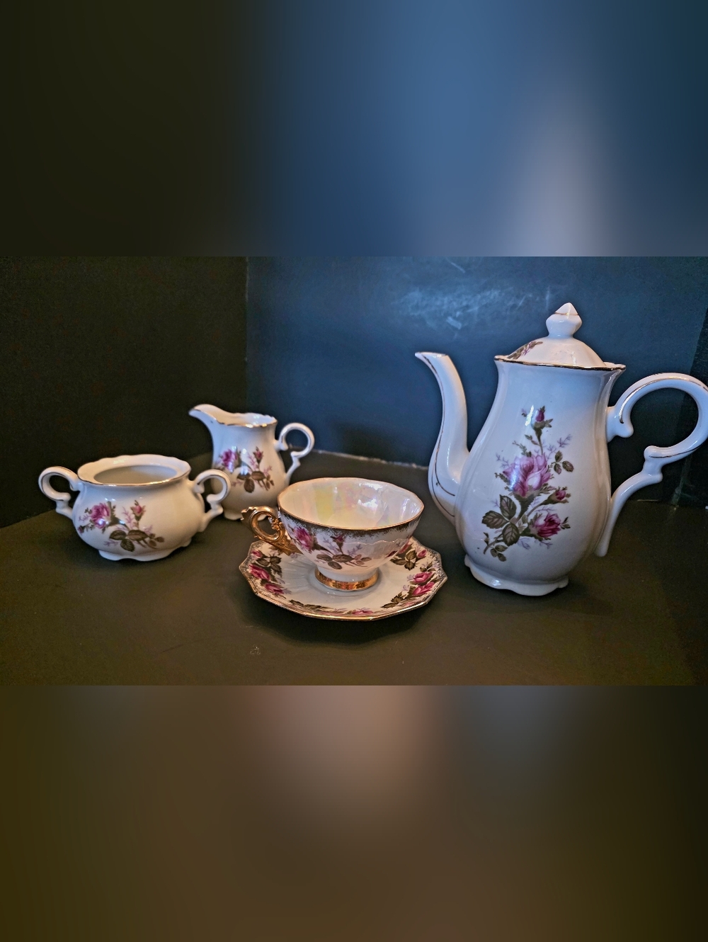Vtg VAPCO Hand‑Painted Tea Set — Pink Roses, Gold Trim, Iridescent Luster